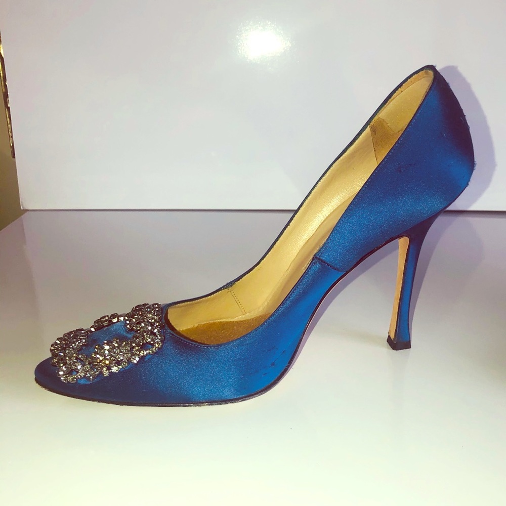 Manolo Blahnik satin Sex And The City shoe